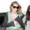 La belle Gisele Bundchen et sa fille Vivian Brady à l'aéroport de Los Angeles, le 23 avril 2013