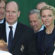 Albert II de Monaco et la princesse Charlene au tournoi de Monte-Carlo, le 21 avril 2013.