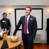 Le prince Harry inaugurait le 25 avril 2013 à Nottingham le nouveau siège de l'association Headway, dont sa mère la princesse Diana fut la marraine entre 1991 et 1996. L'occasion d'expérimenter quelques-uns des handicaps qui affectent les victimes de lésions cérébrales.