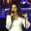 Lana Del Rey était en concert hier, samedi 27 avril 2013, sur la scène de l'Olympia à Paris.