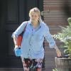 Kristen Bell sort de chez elle à Los Angeles, le 28 avril 2013, pour une première apparition depuis la naissance de sa fille.