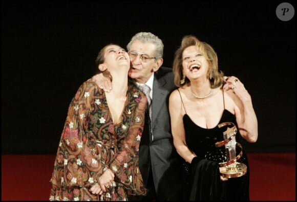 Youssef Chahine au côté de Claudia Cardinale et sa fille au festival de Marrakech en 2004.