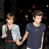 Keira Knightley et son fiancé James Righton à la sortie d'un restaurant à Londres, le 31 mai 2012. 