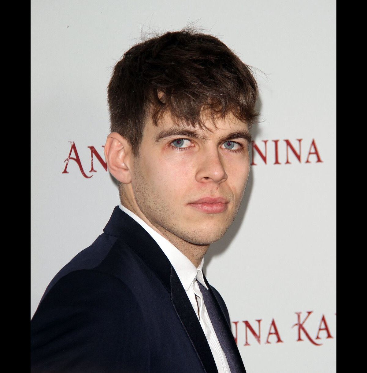 Sam Righton Photo : James Righton à la première d'Anna Karenine à Hollywood le 14 ...