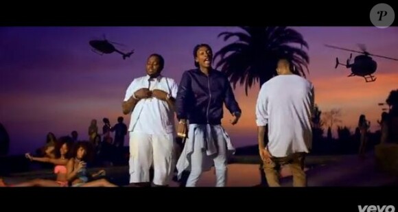 Les chanteurs Sean Kingston, Chris Brown et Wiz Khalifa dans le clip de Beat It, le nouveau titre de Sean Kingston.