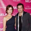 Kate Beckinsale et son mari Len Wiseman lors du lancement du livre Yogalosophy de Mandy Ingber à Los Angeles le 30 avril 2013