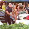 Pendant que Jennifer Lopez accordait une interview à Fort Lauderdale pour l'émission "Entertainment Tonight" après le tournage de son clip, des coups de feu ont retenti. La police a procédé à des arrestations. Le 5 mai 2013.