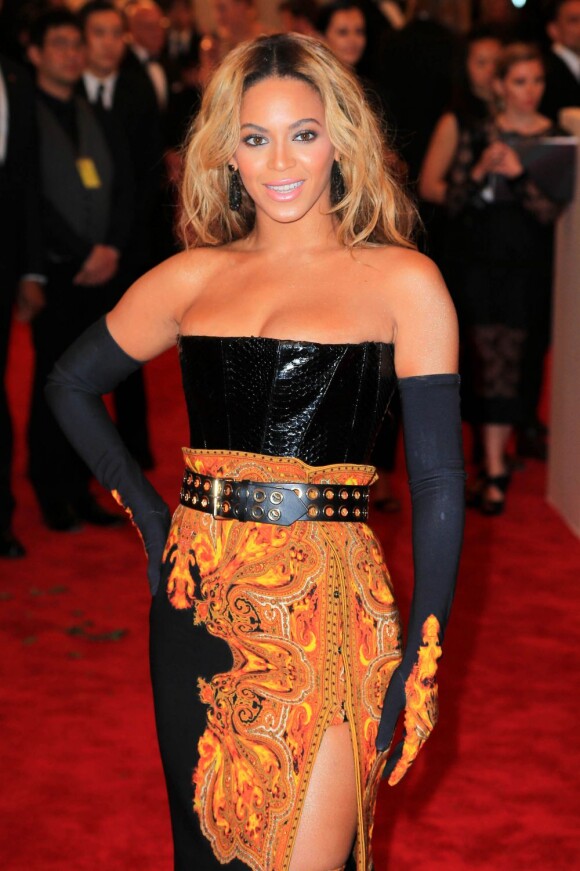 Beyoncé Knowles sur le tapis rouge du Met Ball à New York, le 6 mai 2013.