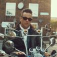 Robbie Williams dans Goin' Crazy, son nouveau clip en duo avec Dizzee Rascal.