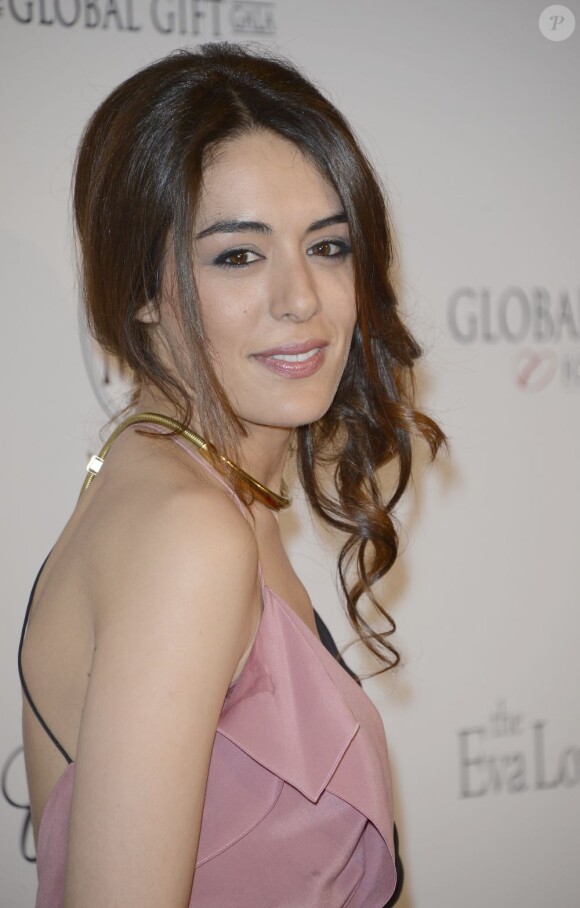 Sofia Essaidi à la 4e édition du Global Gift Gala au George-V à Paris le 13 mai 2013.