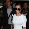 Emma Watson arrive à l'aéroport de Nice pour le 66e Festival de Cannes.