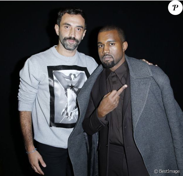 Kanye West Gay Et Infidele Kim Kardashian Effondree Le Couple Star Harcele Purepeople