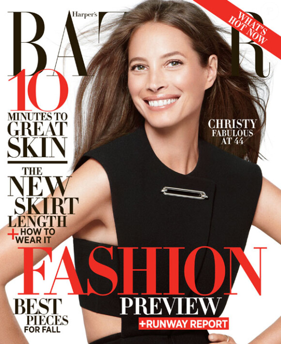Christy Turlington en couverture du Harper's Bazaar du mois de juin