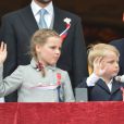  La famille royale de Norvège au balcon du palais, à Oslo, le 17 mai 2013, pour le traditionnel salut à la parade des enfants marquant la Fête nationale ou Jour de la constitution. 