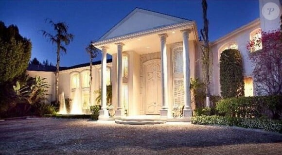 L'acteur Martin Lawrence a mis en vente sa maison de Beverly Hills pour 26,5 millions de dollars.