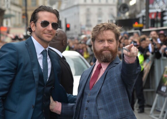 Bradley Cooper et Zach Galifianakis arrivent à la première européenne de Very bad Trip 3 à l'Empire Leicester Square, Londres, le 22 mai 2013.