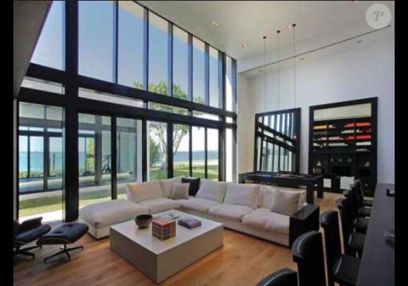 Alex Rodriguez a vendu sa sublime maison de Miami pour la somme de 30 millions de dollars.