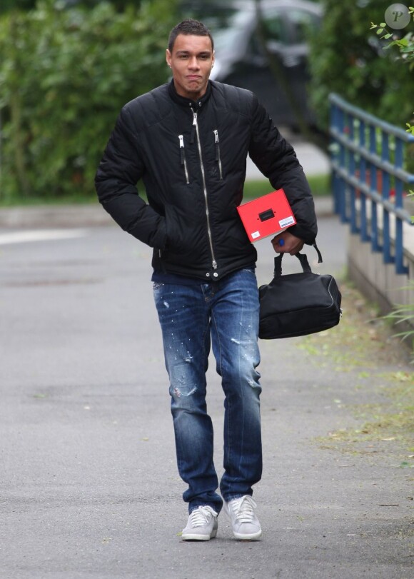 Exclusif - Gregory Van Der Wiel du PSG sort de l'entraînement au Camp des Loges le 23 mai 2013.
