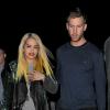 Calvin Harris et Rita Ora profitent d'un dîner romantique à Londres, le 23 mai 2013.