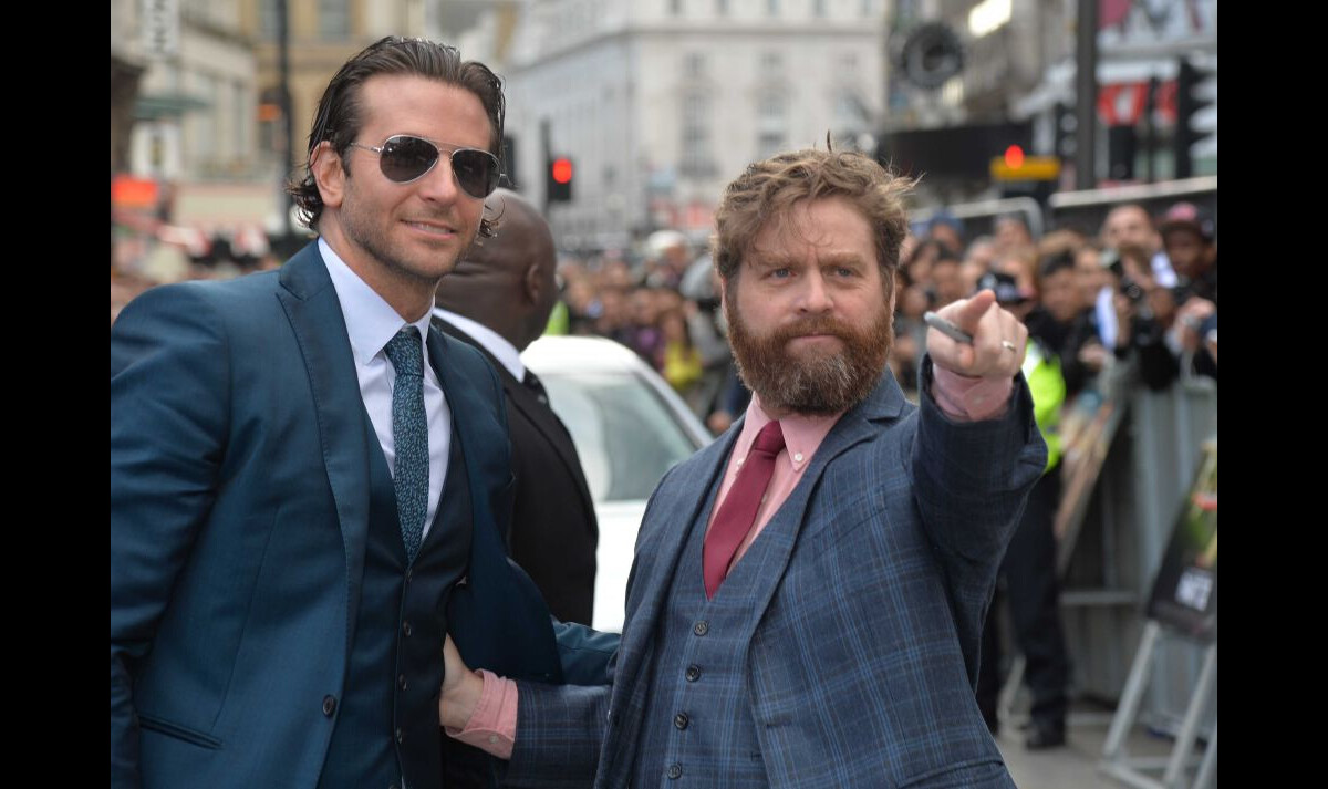 Vidéo Bradley Cooper et Zach Galifianakis à la première de Very Bad