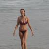 Heather Graham en bikini se détend pendant la promotion du film Very Bad Trip 3 à Rio de Janeiro, le 28 mai 2013.