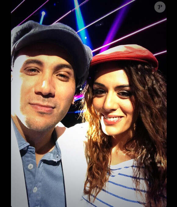 Merwan Rim en photo avec Sofia Essaïdi pendant les répétitions de Samedi soir on chante France Gall