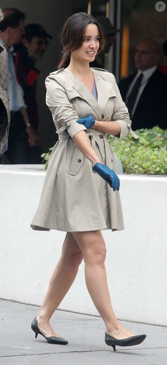 Bérénice Marlohe sur le tournage du film 5 to 7 au Musée Guggenheim à New York, le 29 mai 2013.
