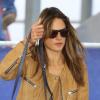 Alessandra Ambrosio, ultra stylée à son arrivée à l'aéroport LAX à Los Angeles, porte une veste et des bottines Isabel Marant ainsi que le mythique sac "Alexa" de Mulberry. Le 30 mai 2013.