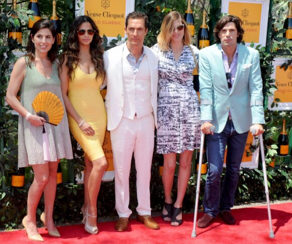 Vanessa Kay, Camila Alves, Matthew McConaughey, Delfina Blaquier et Nacho Figueras lors de la 6e édition du Veuve Clicquot Polo Classic, le 1er juin à Jersey City.
