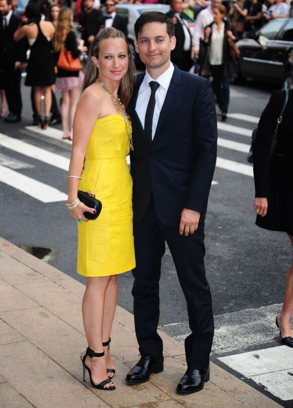 Tobey Maguire, Jennifer Meyer à la soirée des CFDA Fashion Awards à New York, le 2 Juin 2013.