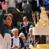 Rafael Nadal a célébré ses 27 ans sur le court Philippe-Chatrier après sa victoire en huitième de finale face à Kei Nishikori à Roland-Garros le 3 juin 2013