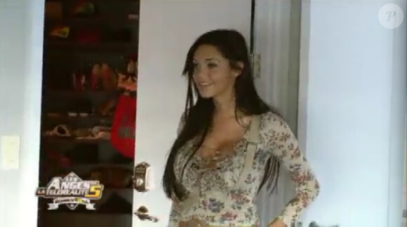 Nabilla dans Les Anges de la télé-réalité 5, diffusé le mercredi 5 juin sur NRJ 12.