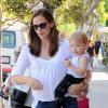 Jennifer Garner et son adorable Samuel à Santa Monica, le 4 juin 2013 - Quelle gravure de mode !