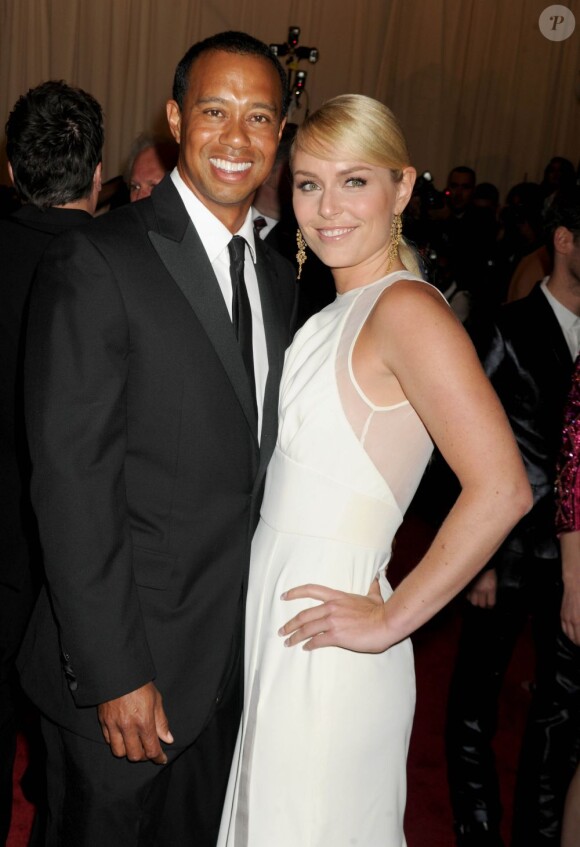 Tiger Woods et Lindsey Vonn lors de la soirée Punk: Chaos to Couture du Costume Institute Benefit Met Gala à New York le 6 mai 2013