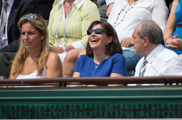 Arantxa Sanchez, Anne Hidalgo et Jean Gachassin à Roland-Garros, Paris, le 8 juin 2013.