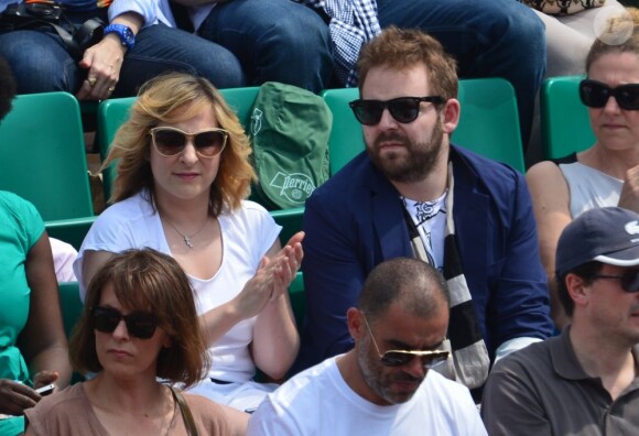 Marilou Berry et Arnaud Schneider pendant la finale dames à Roland-Garros, Paris, le 8 juin 2013.
