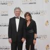Patrick Duffy et Linda Gray à la cérémonie de remise de récompenses du 53e Festival de Télévision de Monte-Carlo au Grimaldi Forum, le 13 juin 2013.