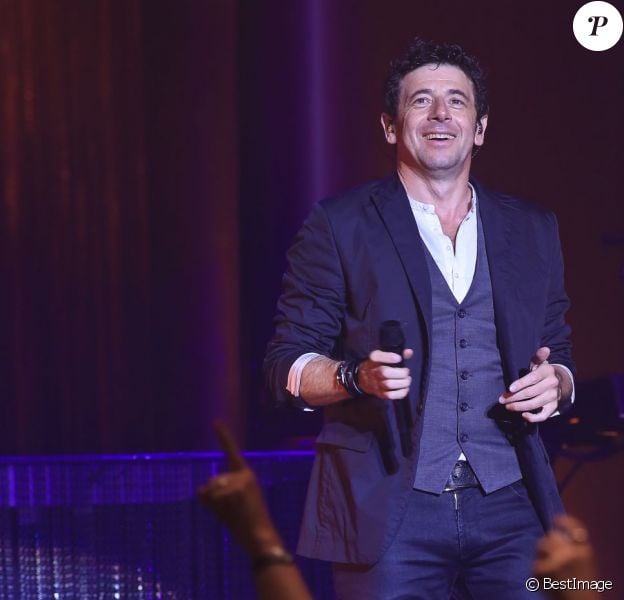 Patrick Bruel en concert au Zénith de Lille, le 6 juin 2013.
