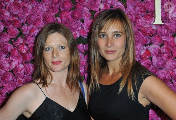 Julie De Bona et Marie Le Cam à la soirée privée Piaget à l'Orangerie Éphémère dans le jardin des Tuileries, le 13 juin 2013