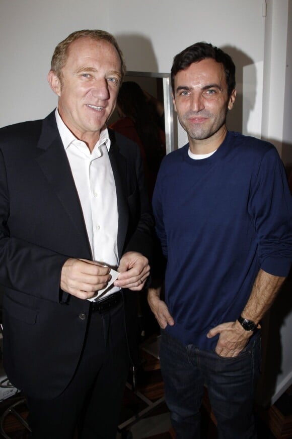 François-Henri Pinault et Nicolas Ghesquière à Paris en 2011.