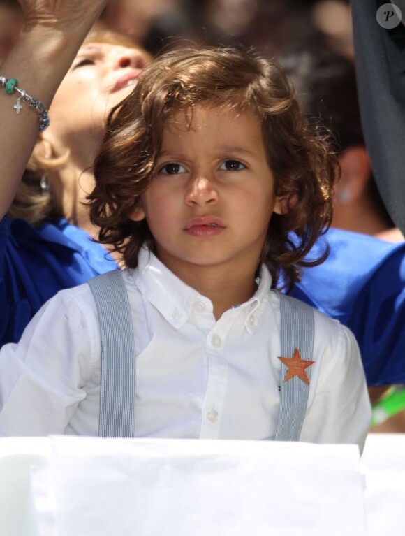 Max Anthony, le fils de Jennifer Lopez à la remise de l'étoile de sa mère sur le "Walk of fame" à Hollywood, le 20 juin 2013.