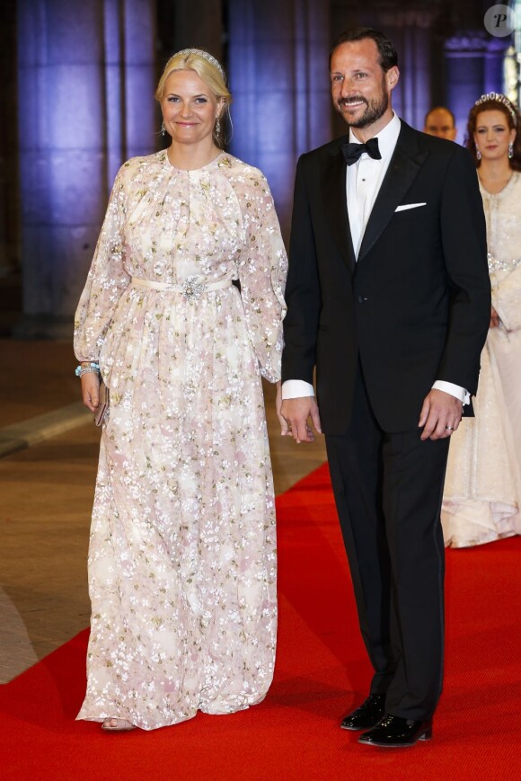 Le prince Haakon et ma princesse Mette-Marit de Norvège à Amsterdam, le 29 avril 2013.
