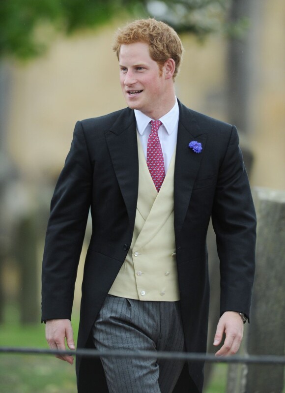 Le prince Harry lors du mariage de Lady Melissa Percy, fille du duc de Northumberland, et de Thomas van Straubenzee à Alnwick en Angleterre le 22 juin 2013