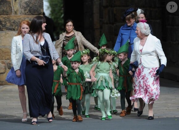 Enfants d'honneurs lors du mariage de Lady Melissa Percy, fille du duc de Northumberland, et de Thomas van Straubenzee à Alnwick en Angleterre le 22 juin 2013