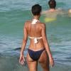 Nicole Murphy, divine en bikini sur une plage de Miami. Le 22 juin 2013.