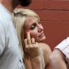 Un doigt d'honneur pour Cameron Diaz sur le tournage de The Other Woman à Soho, New York, le 21 juin 2013.