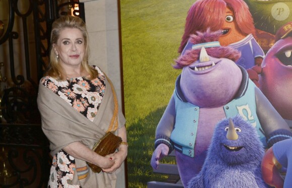 Catherine Deneuve - Avant-première du film "Monstres Academy" au Grand Amphithéâtre de la Sorbonne à Paris, le 26 Juin 2013.