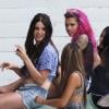 Lana Del Rey tourne son nouveau clip en compagne de trois sexy figurantes. Los Angeles, le 30 juin 2013.