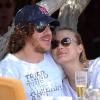 Carles Puyol et sa compagne Vanesa Lorenzo, romantiques lors de leurs vacances amoureuses le 30 juin 2013 à Ibiza