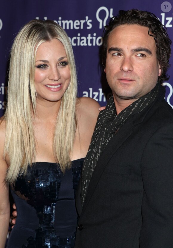 Kaley Cuoco et Johnny Galecki de The Big Bang Theory à Los Angeles le 20 mars 2013